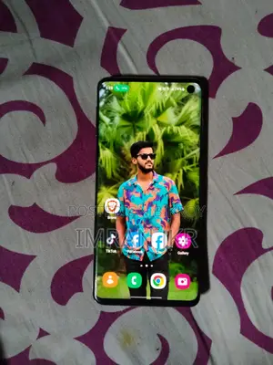 Samsung Galaxy S10 8/128 (Used)