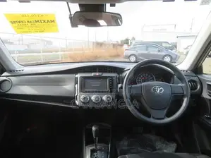 Toyota Axio EX NON HYBRID 2021