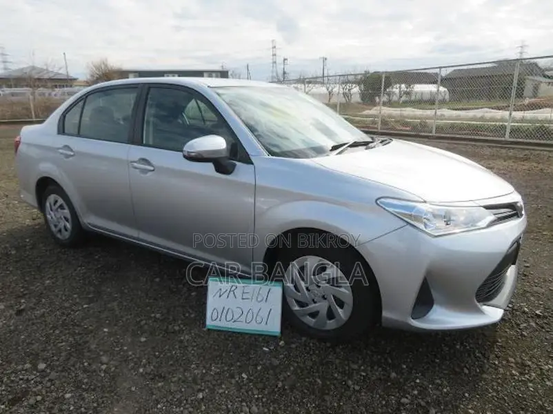 Toyota Axio EX NON HYBRID 2021