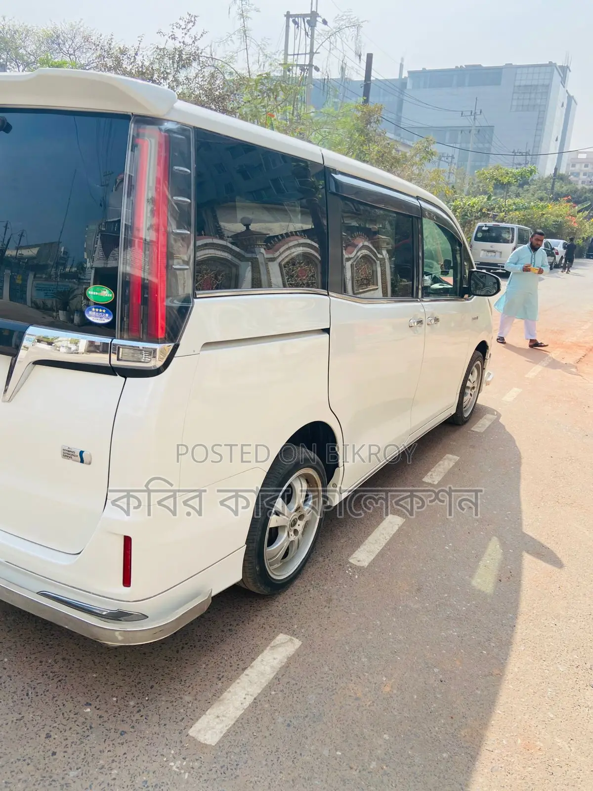 Toyota Esquire Gi premium 2018