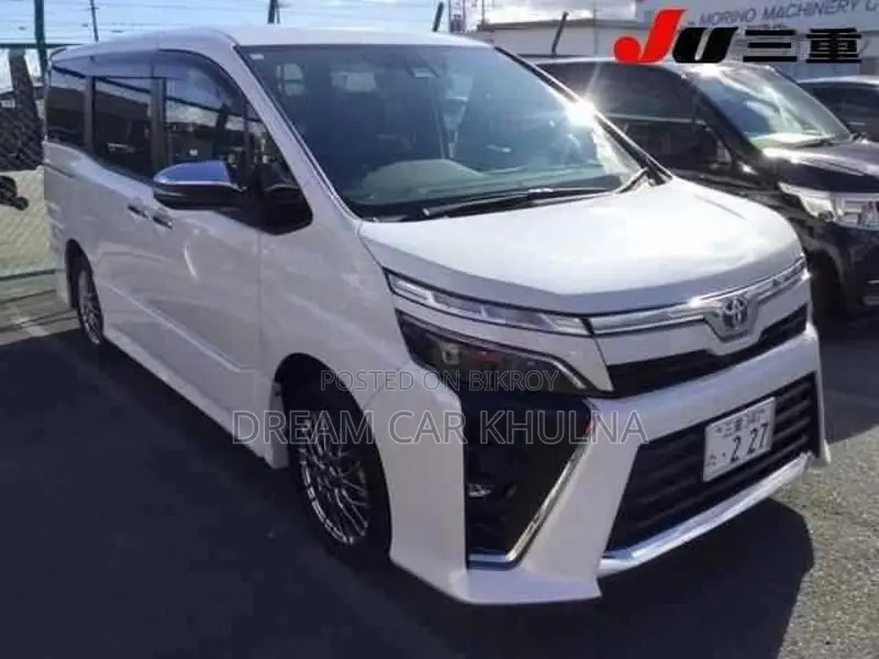 Toyota Voxy Zs Kirameki3 Hybrid 2021