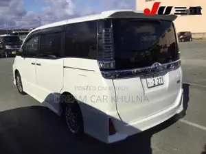 Toyota Voxy Zs Kirameki3 Hybrid 2021
