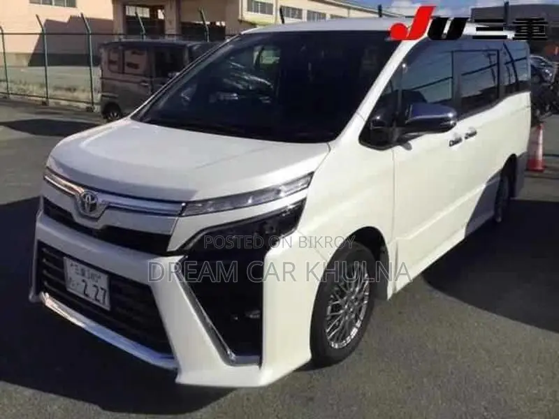 Toyota Voxy Zs Kirameki3 Hybrid 2021