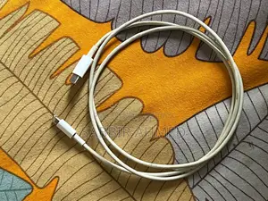 Apple iPhone Original Cable