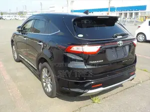 Toyota Harrier Pre. Package 2020