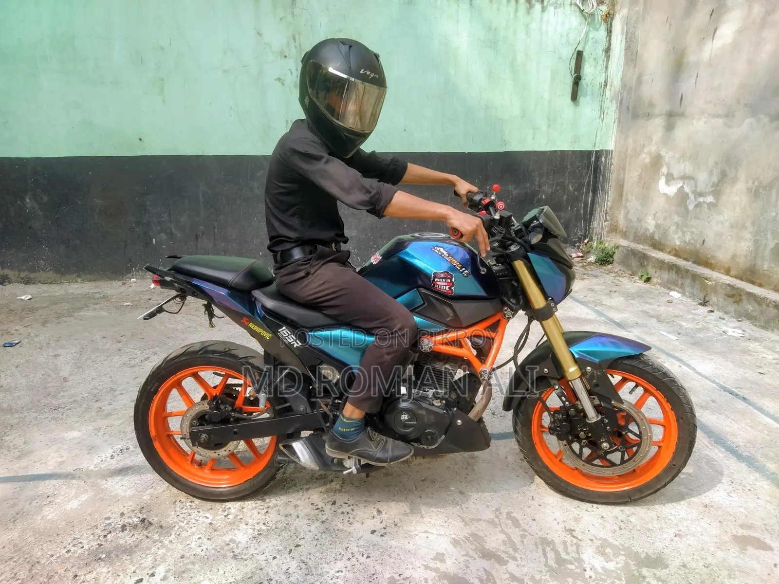 Benelli 165S . 2022
