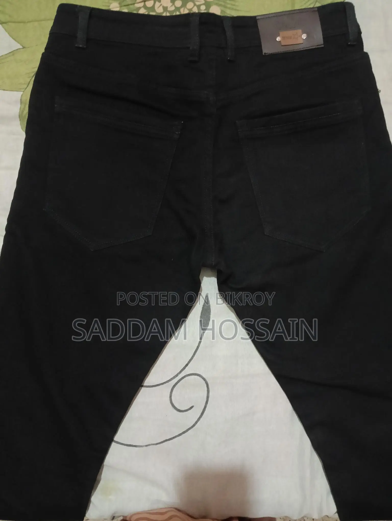 Black jeans pant