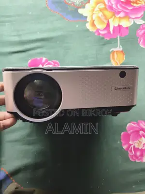 ফুল এইচডি প্রজেক্টর