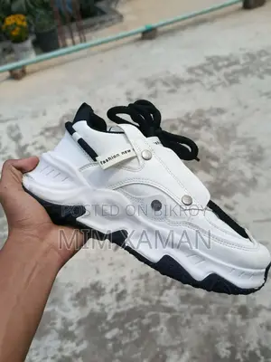 Selling Sneakers