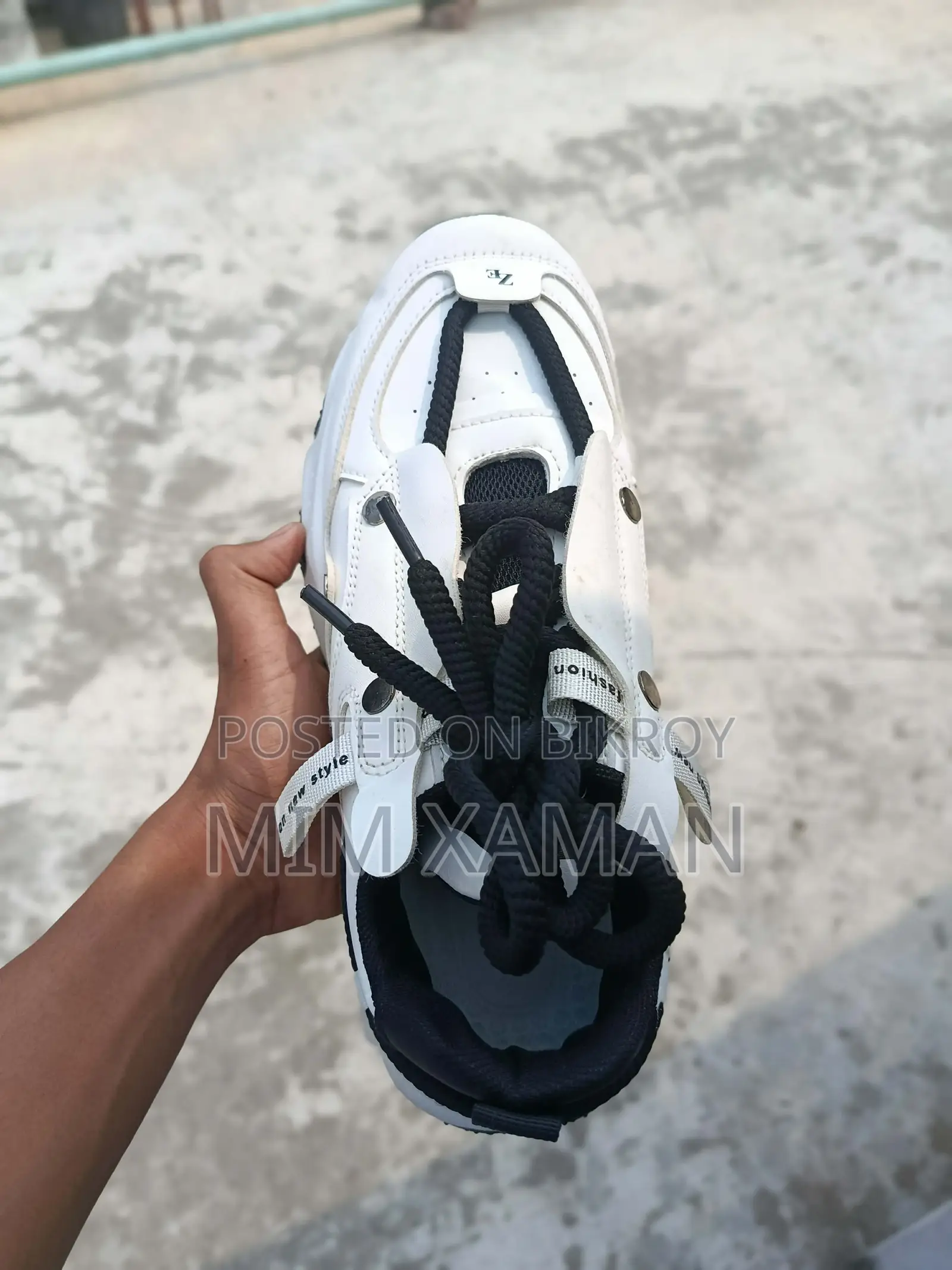 Selling Sneakers