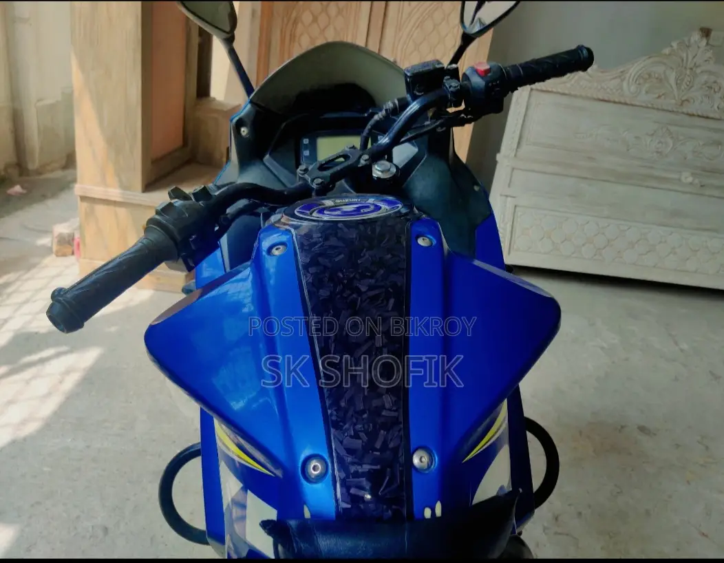 Suzuki Gixxer SF dd 2017