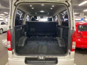 Toyota Hiace SUPER GL POWER DOOR 2020