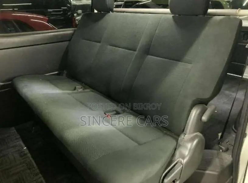 Toyota Hiace SUPER GL POWER DOOR 2020