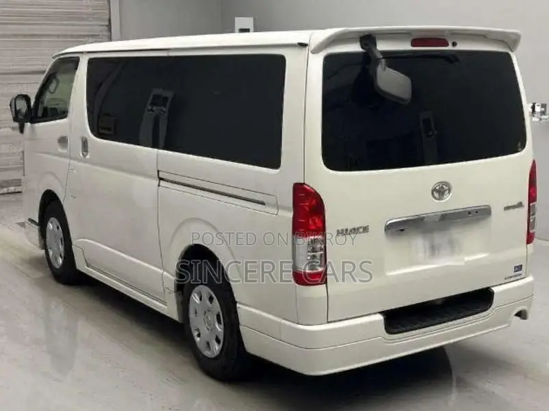 Toyota Hiace SUPER GL POWER DOOR 2020