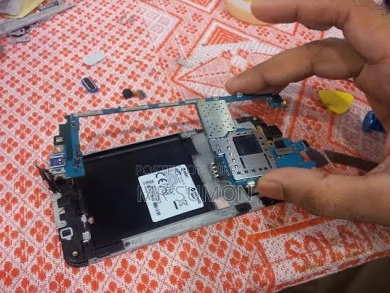 Samsung Galaxy J5 Motherboard