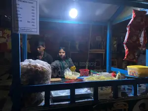 এই গাড়িটি বিক্রি করা হবে