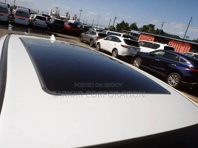 Toyota Harrier Progress S Hybrid 2019