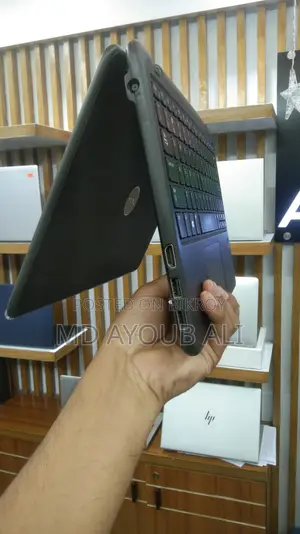DELL Latitude 3190, 8GB RAM, 256GB SSD, 9th Gen, 360° Touchscreen