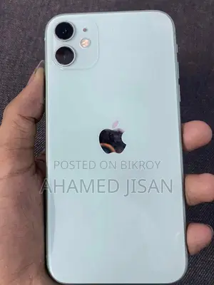 Apple iPhone 11 (Used)