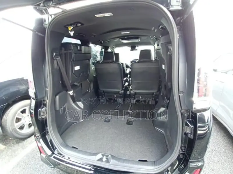 Toyota Noah Si Wxb Non Hy Black 2020