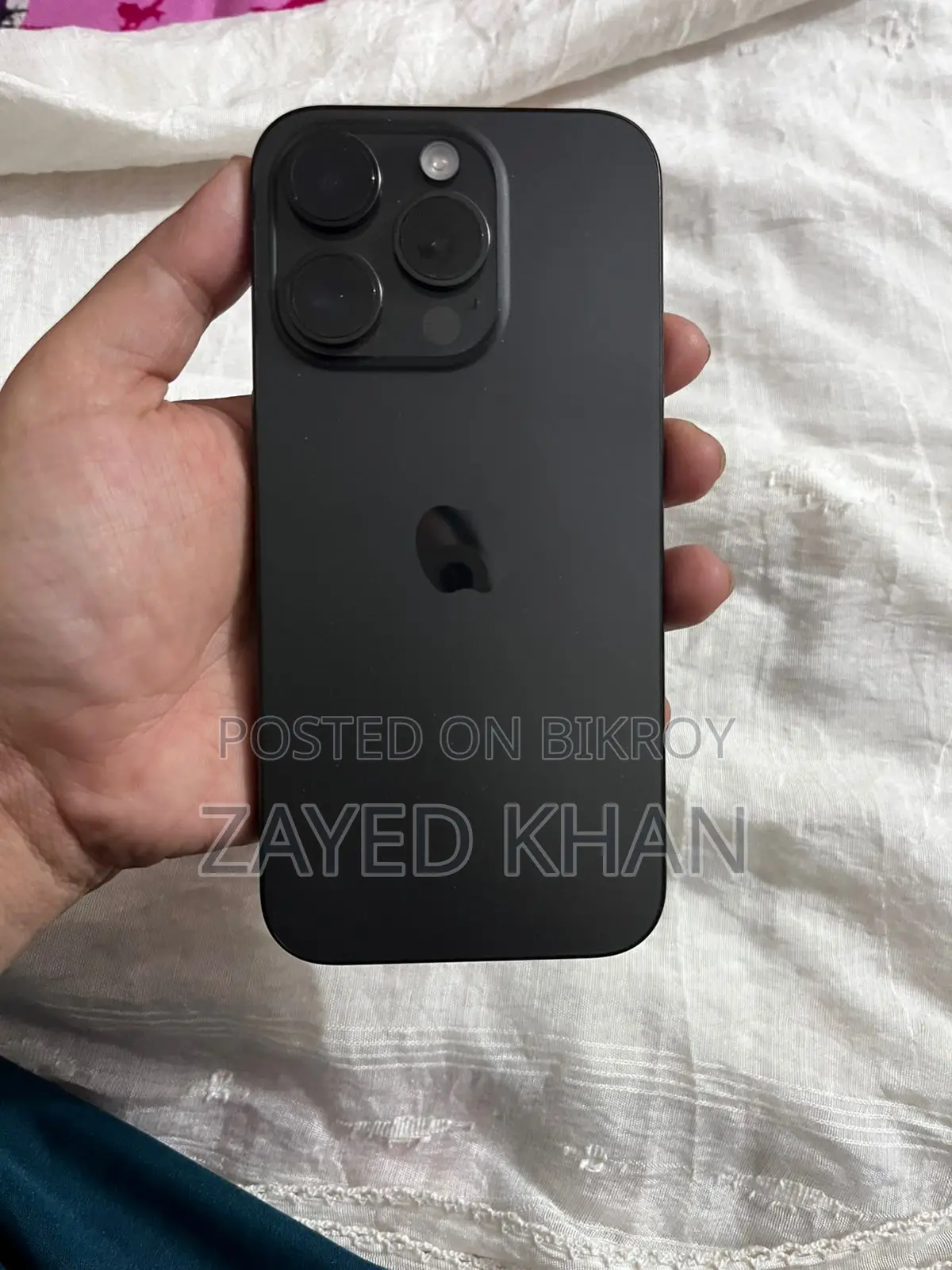 Apple iPhone 15 Pro (Used)