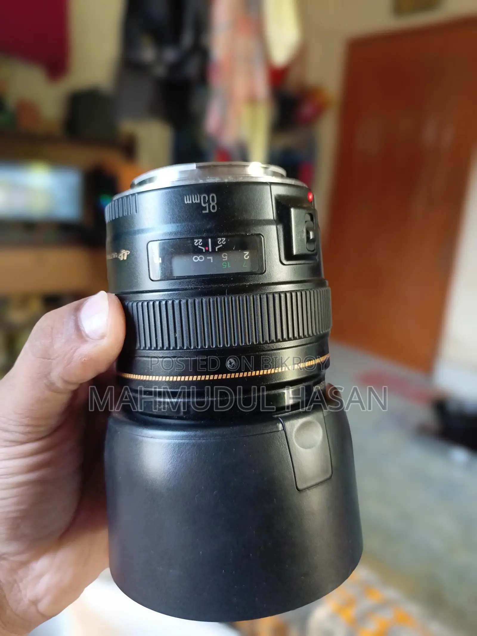 85mm Prime Lens in Pristine Condition