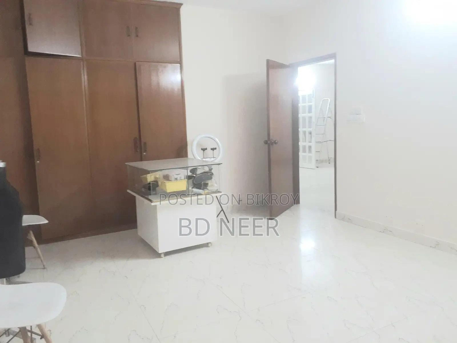 Duplex Semi Furnished 4 Bedroom Flat Rent in Gulshan-2 North