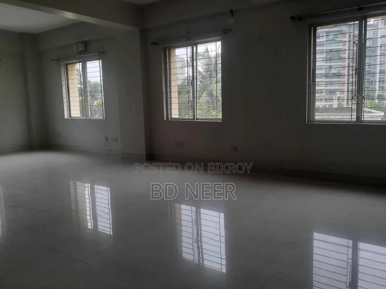 Duplex Semi Furnished 4 Bedroom Flat Rent in Gulshan-2 North
