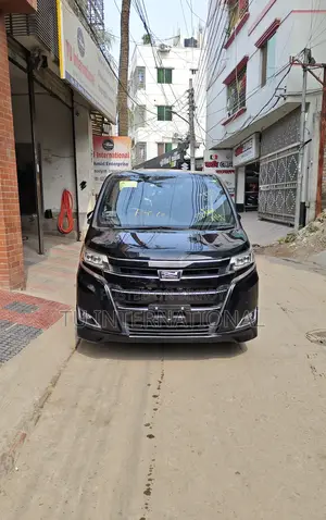 Toyota Noah X SMART PACKAGE 2021
