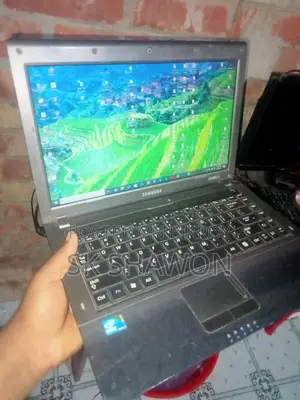 Laptop 6GB Intel Core I3 HDD 320GB