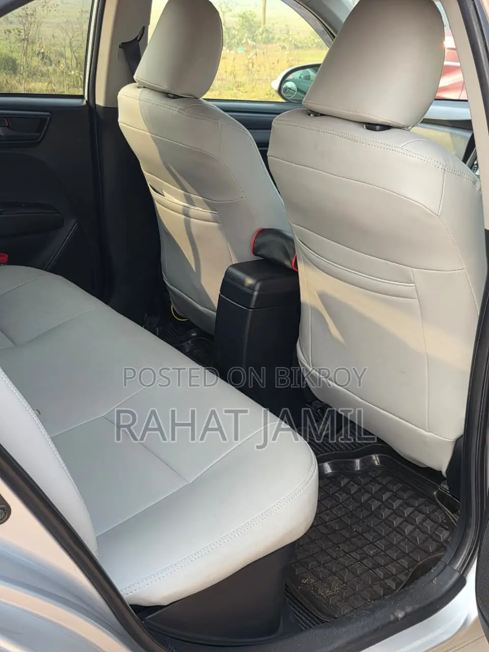 Toyota Axio Hybrid X 2015