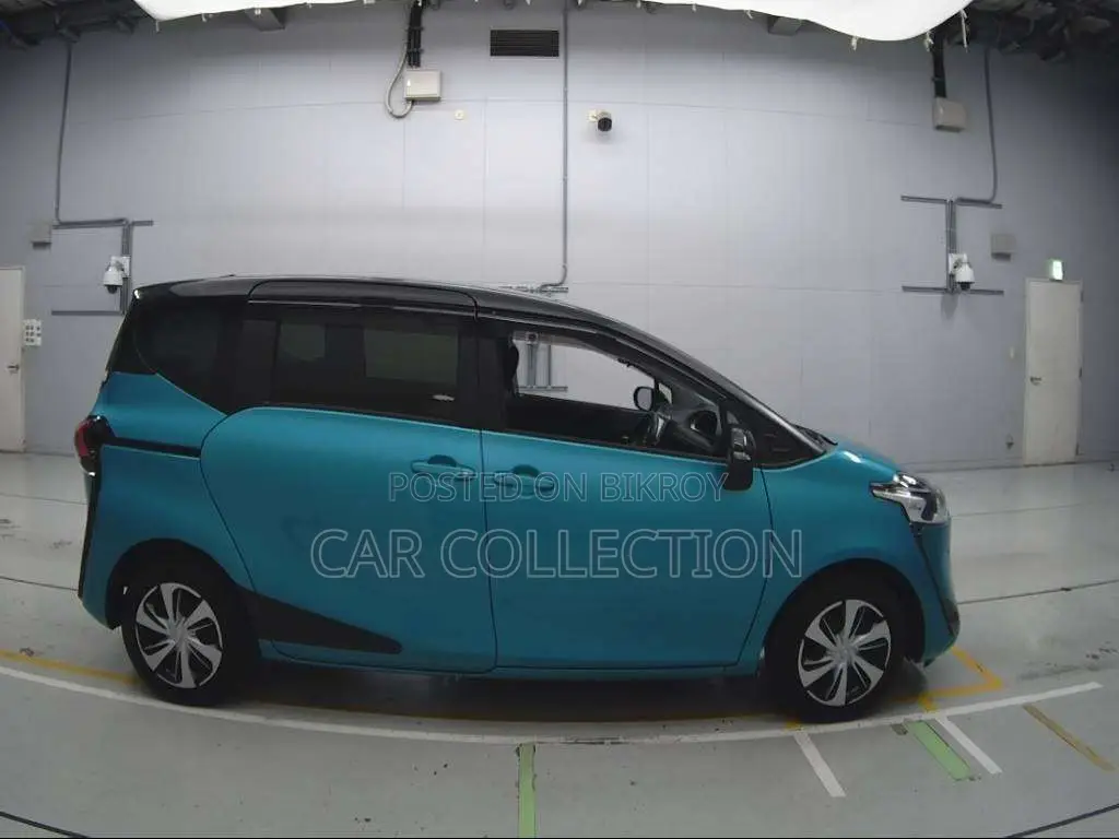 Toyota Sienta G Quero 2020