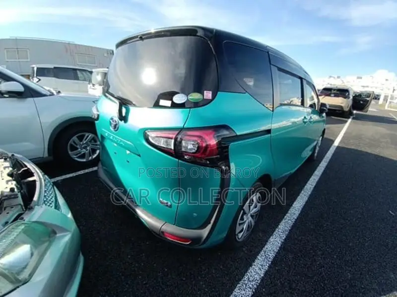 Toyota Sienta G Quero 2020