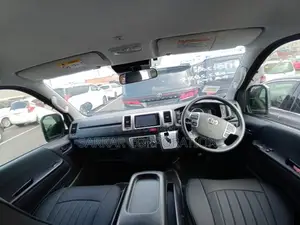 Toyota Hiace Super GL 2020