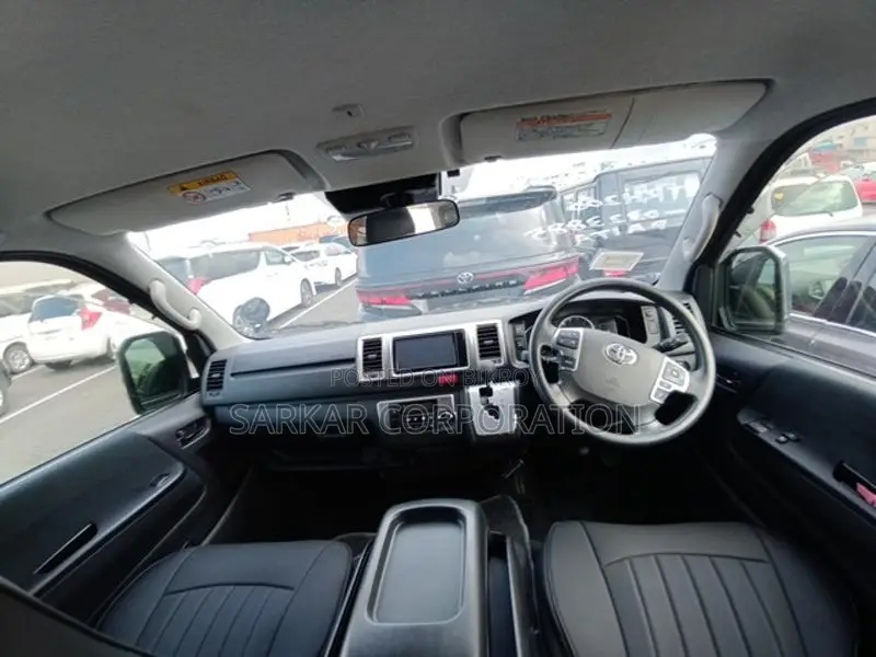Toyota Hiace Super GL 2020