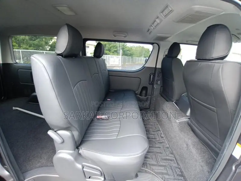Toyota Hiace Super GL 2020