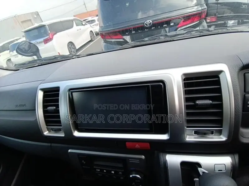 Toyota Hiace Super GL 2020