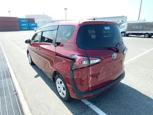 Toyota Sienta G 2020