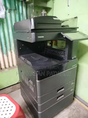 এই ফটোকপির মেশিন বিক্রি করা হবে