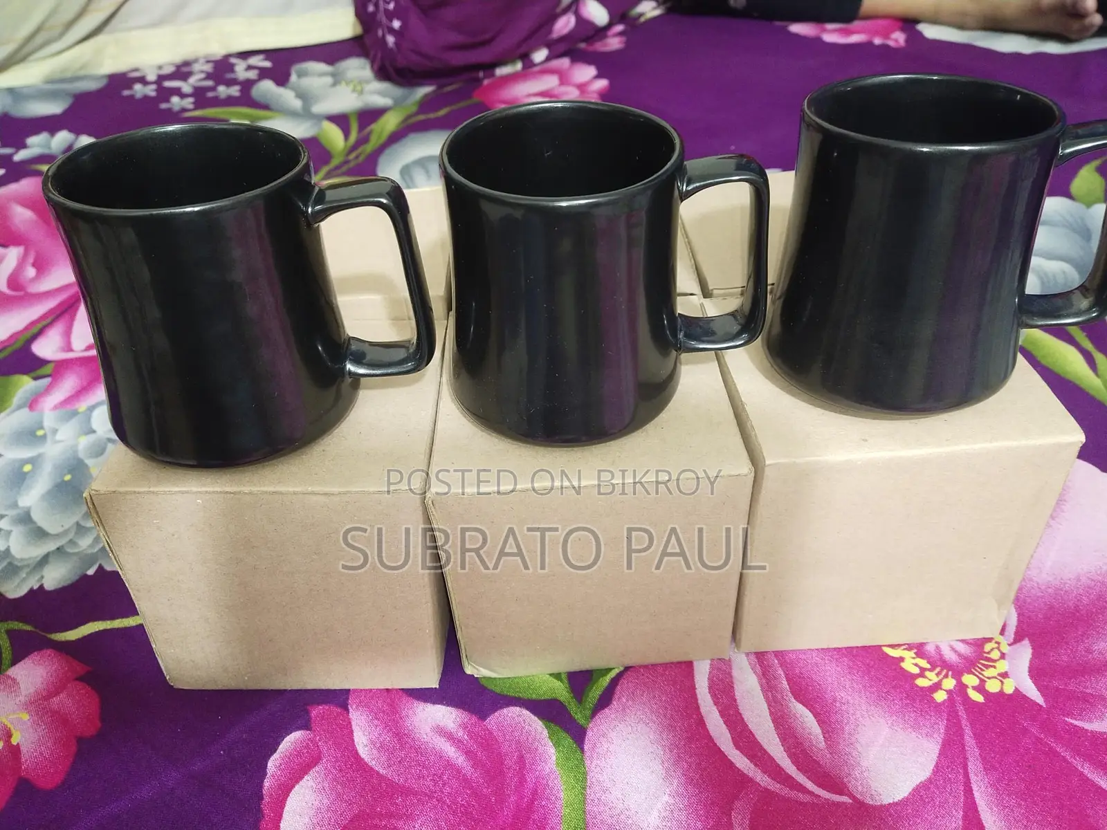 6 Ceramic Mugs