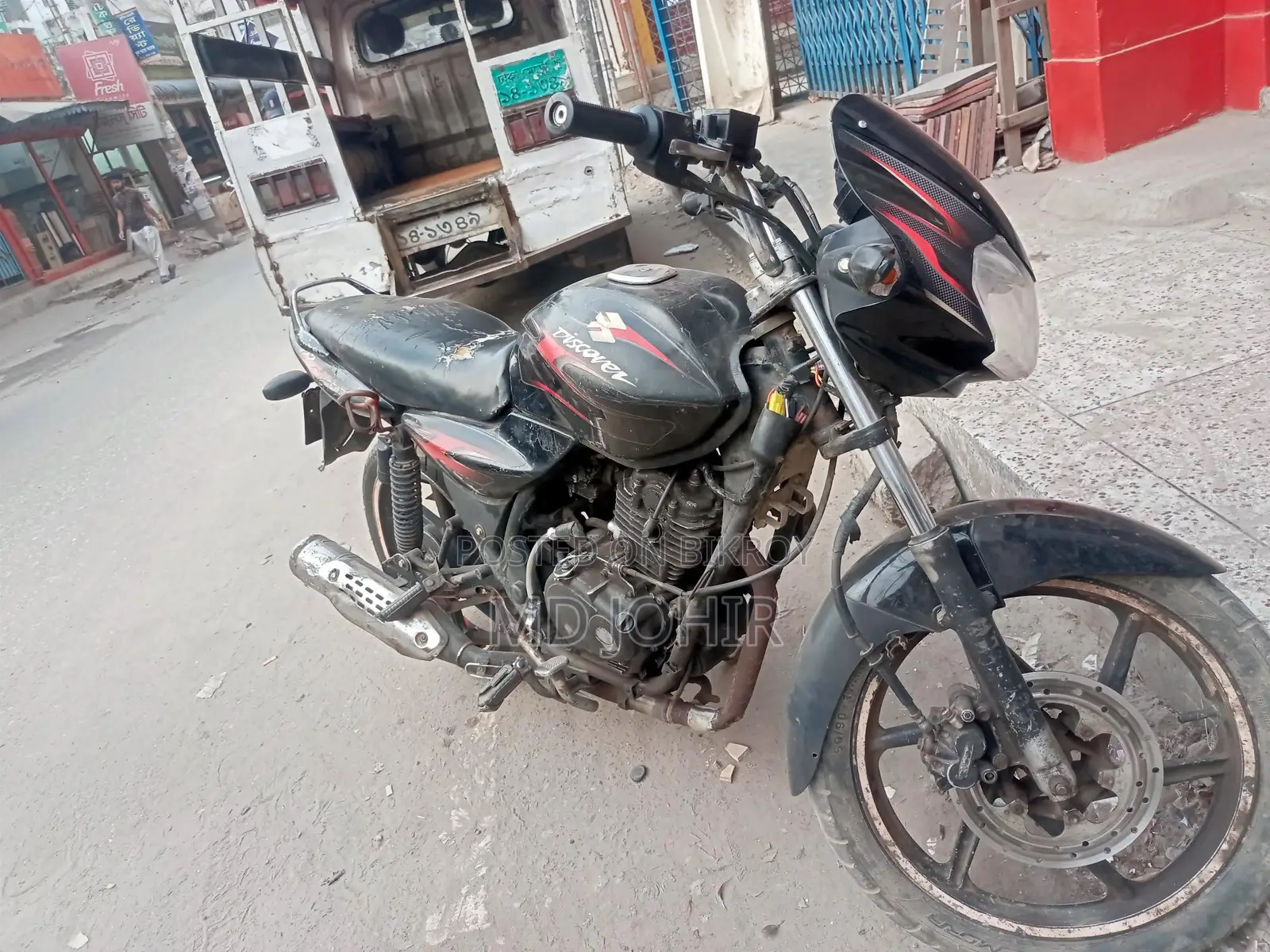 Bajaj Discover 135 ` 2013