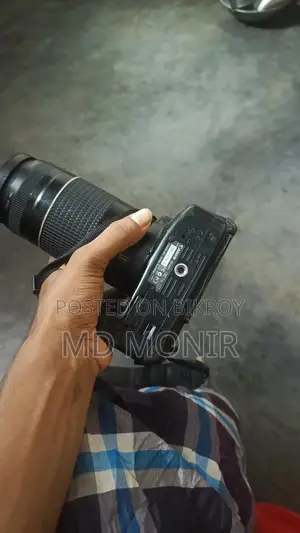 Canon 700D