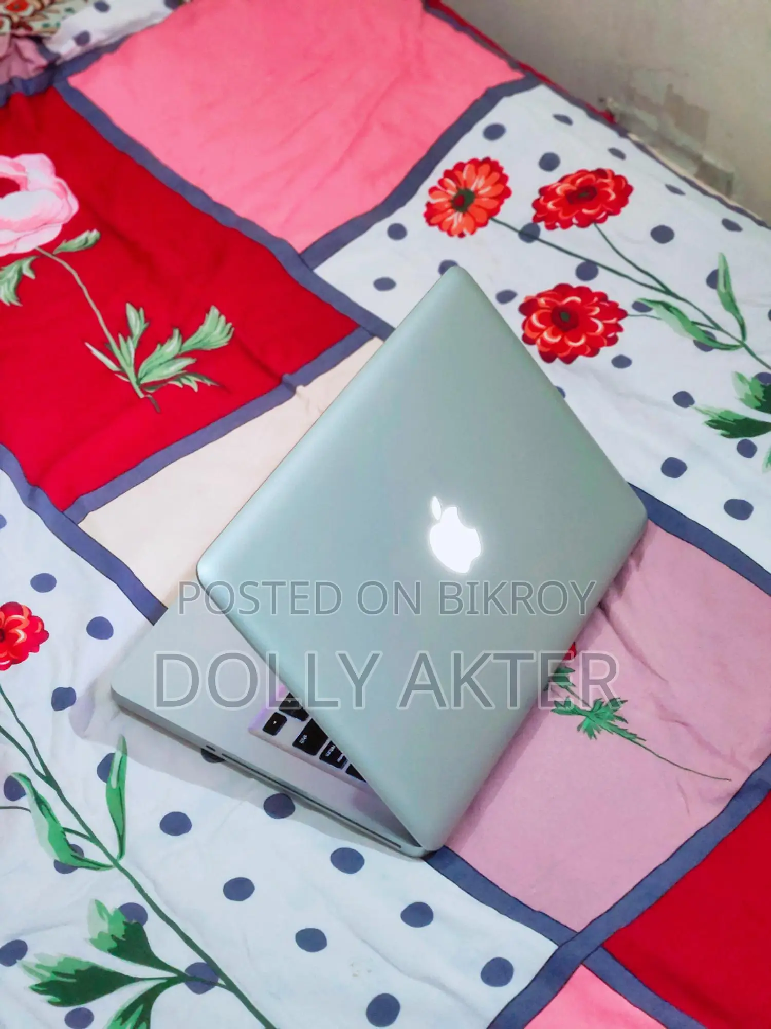 MacBook Pro i5 (13-inch, Retina)
