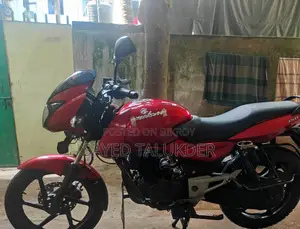 Bajaj Pulsar 150 . 2012