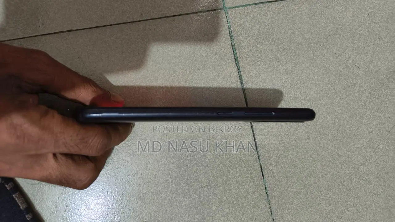 Realme Narzo 50i (Used)