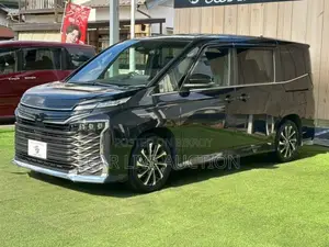 Toyota Voxy Hybrid SZ 2022