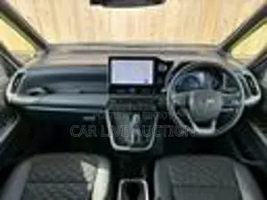 Toyota Voxy Hybrid SZ 2022