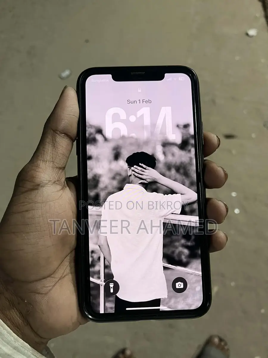 Apple iPhone 11 Pro Max (Used)