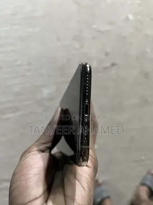 Apple iPhone 11 Pro Max (Used)