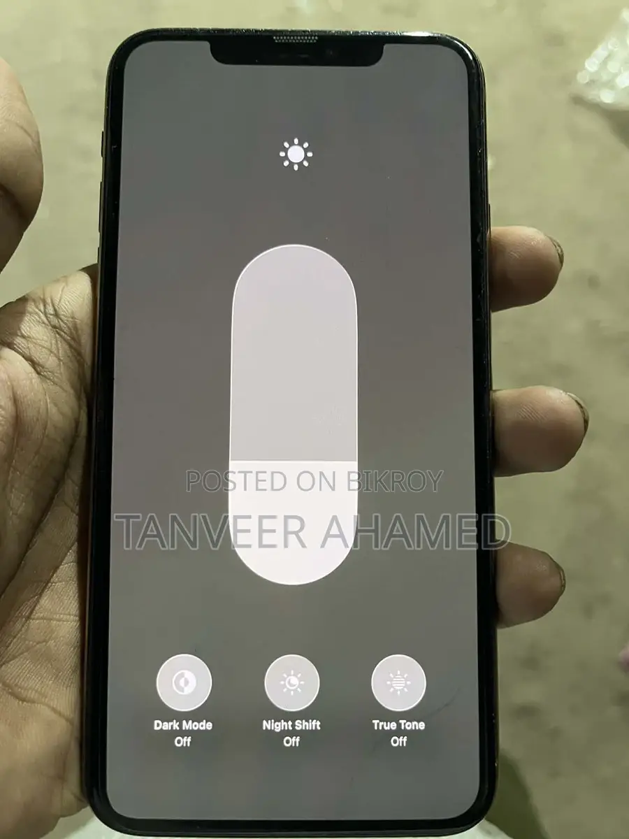 Apple iPhone 11 Pro Max (Used)